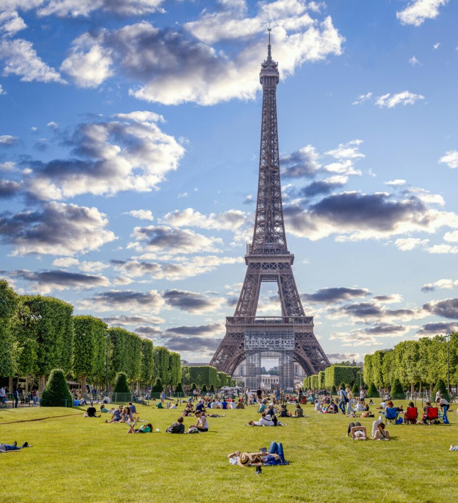5 Perfect Picnic Spots in Paris for Outdoor Fun