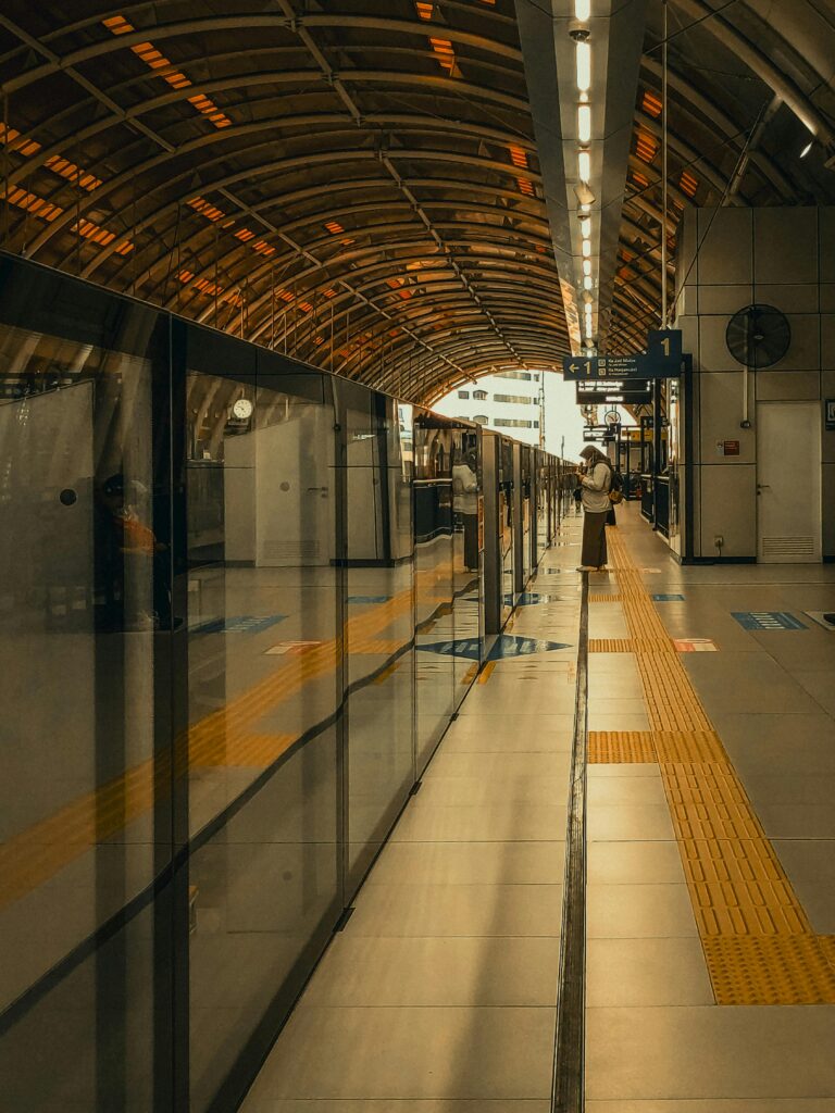 Paris in 2026: The End of Paper Tickets & the Digital Metro Revolution